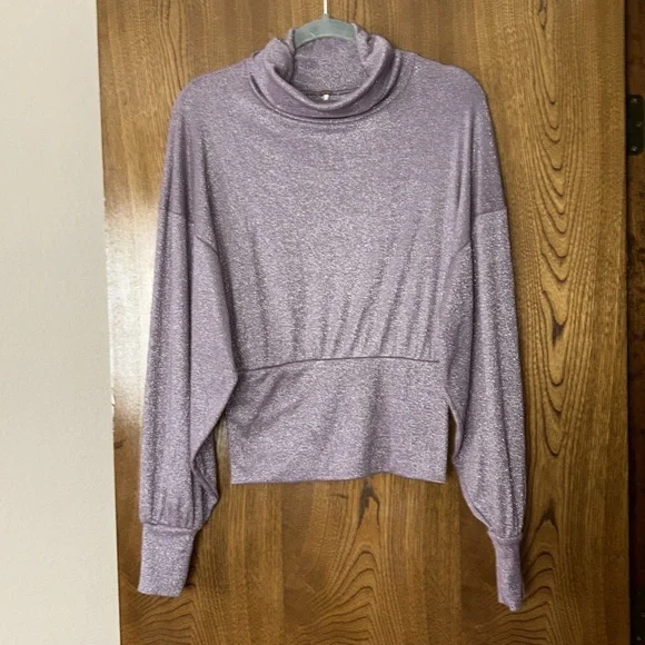 Free People Cowl Neck Shimmering Purple Long Sleeve Blouse size Small - Picture 6 of 14